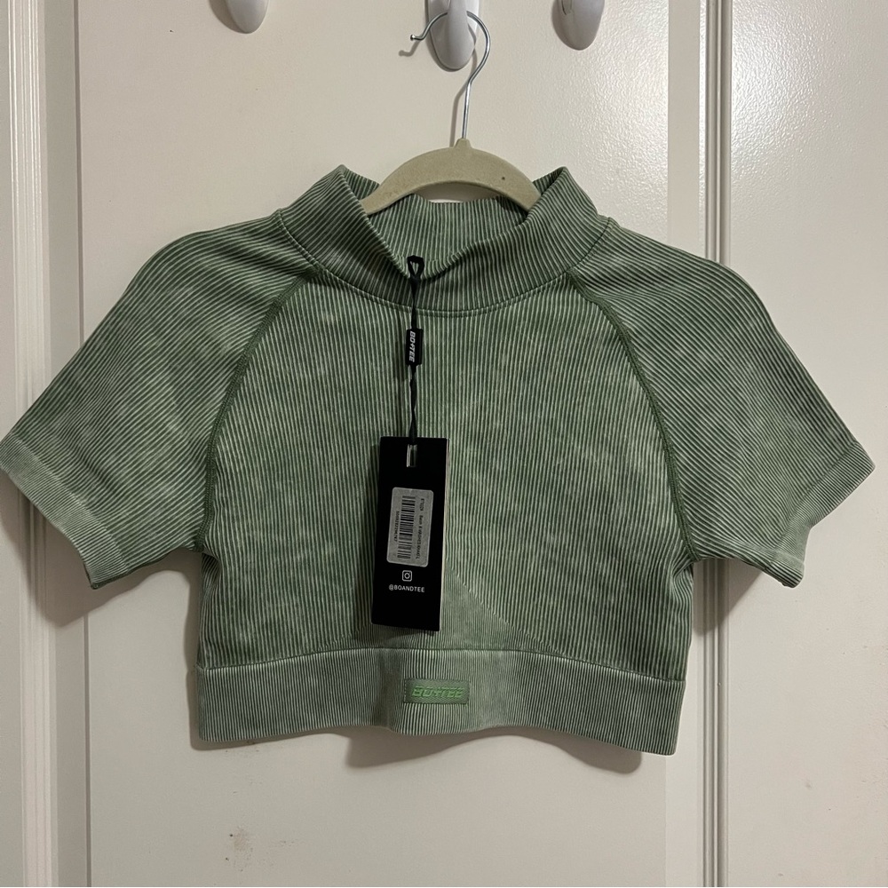Bo+Tee Green Ribbed Crop Top Activewear